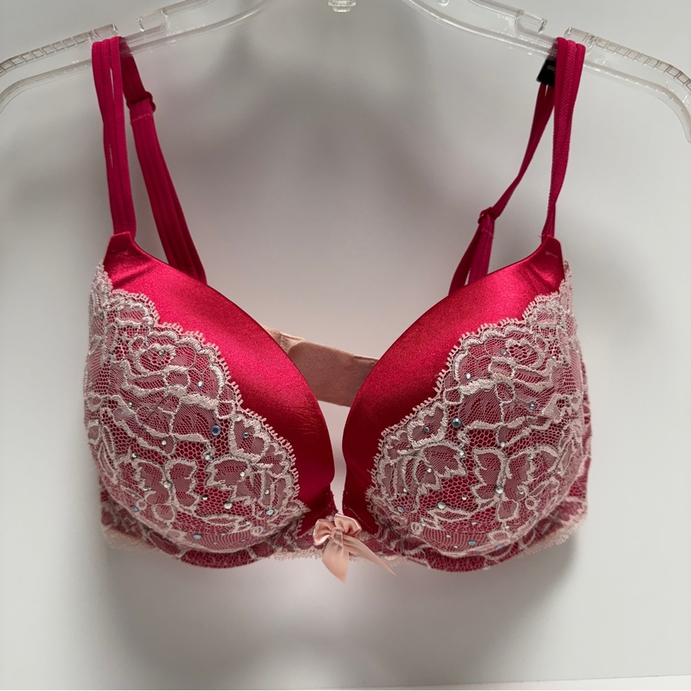 Victoria's Secret Very Sexy Fuchsia and Cream Rhinestoned Lace Bra